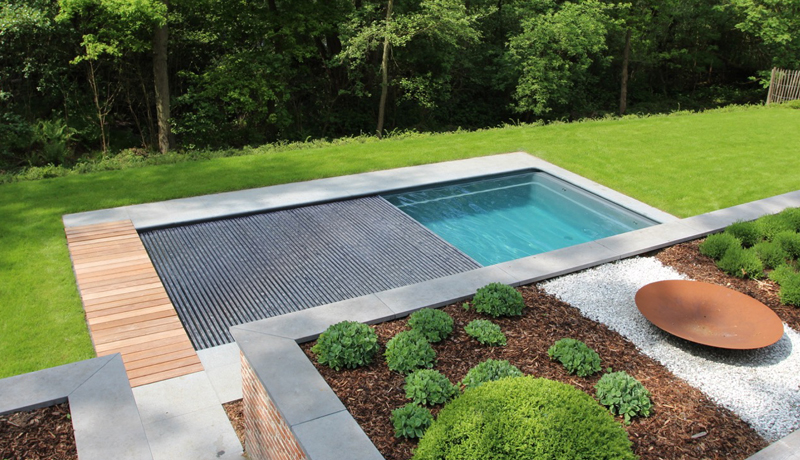 Leisure-Pools-Reflection-avec-Couverture-Integree-Featured-Design